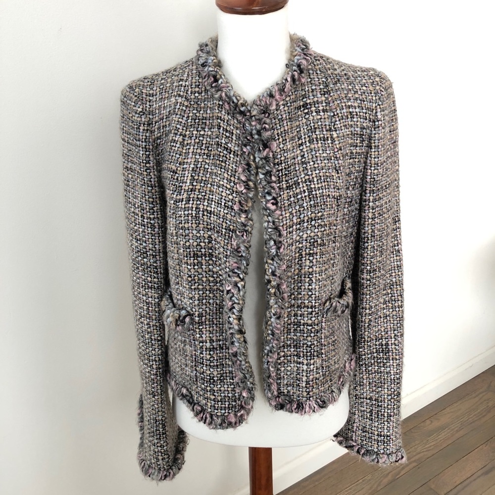 Beautiful Chanel jacket from 2003 A/W.